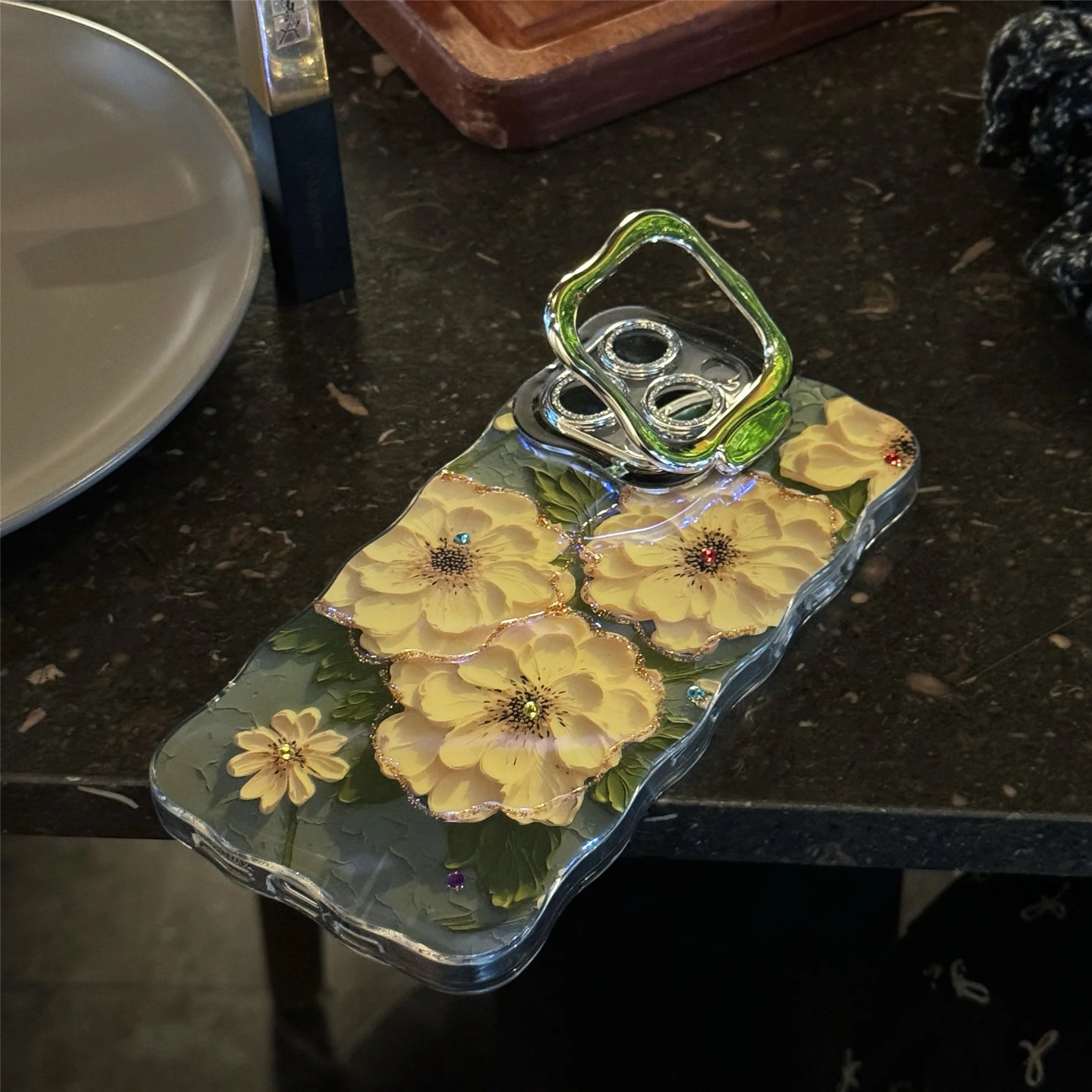 Pink Cute Oil Painting  Flowers Phone Case for iPhone 16 15 Pro Max 14 13 12 11 XS Max XR Flower Diamond Reflective Cover