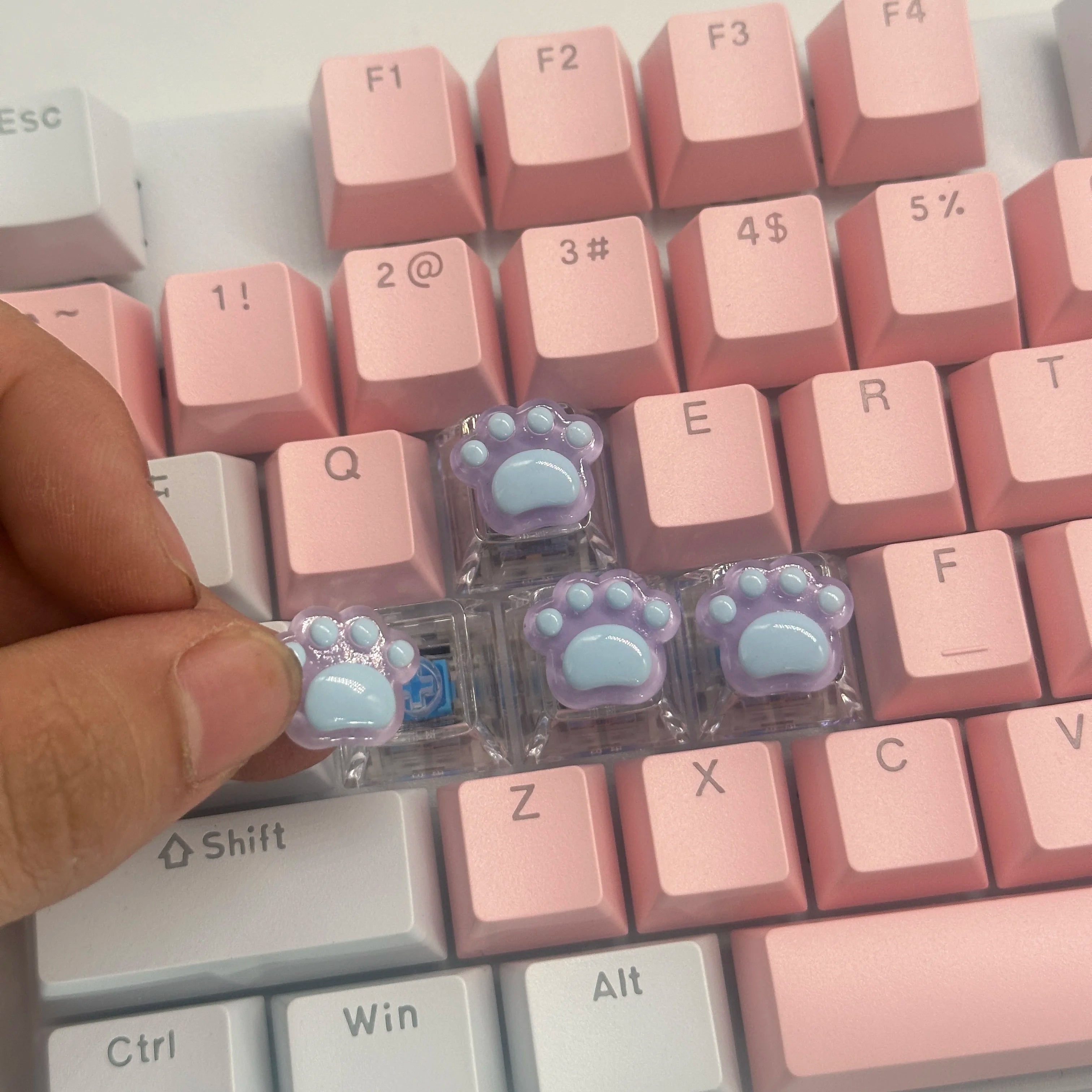 4pcs high-quality epoxy resin DIY semi transparent cute cat paw cross axis mechanical keyboard keycaps universal accessories