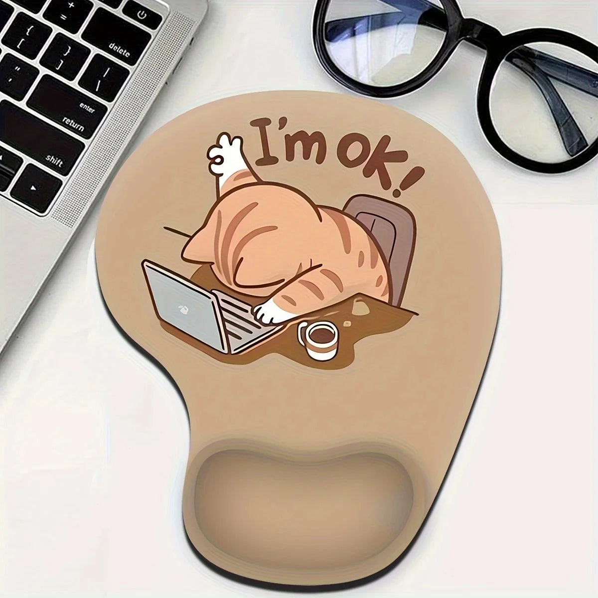 Comfortable Wrist Rest Mouse Pad with Cute Cat Design,19.0 Cm X 22.99 Cm,Enhances Comfort and Productivity,Perfect for Your Desk